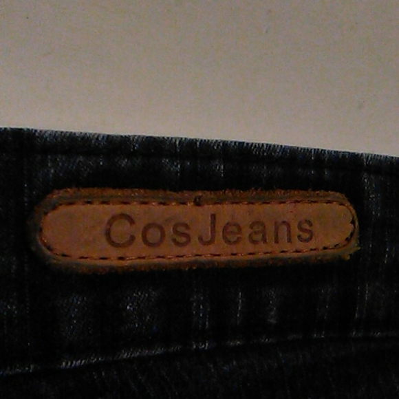 Cos Jeans Cuff Capris - Picture 9 of 9